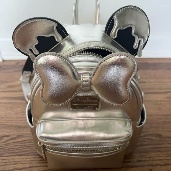 Disney Loungefly bag - Picture 3 of 8